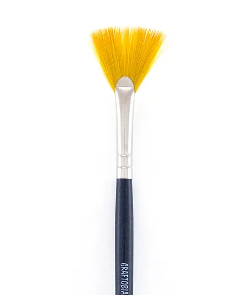 #2 Fan Brush