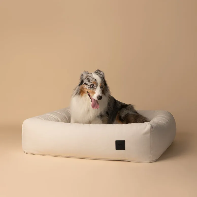 PillowVilla Dog Bed DREAM Velvet